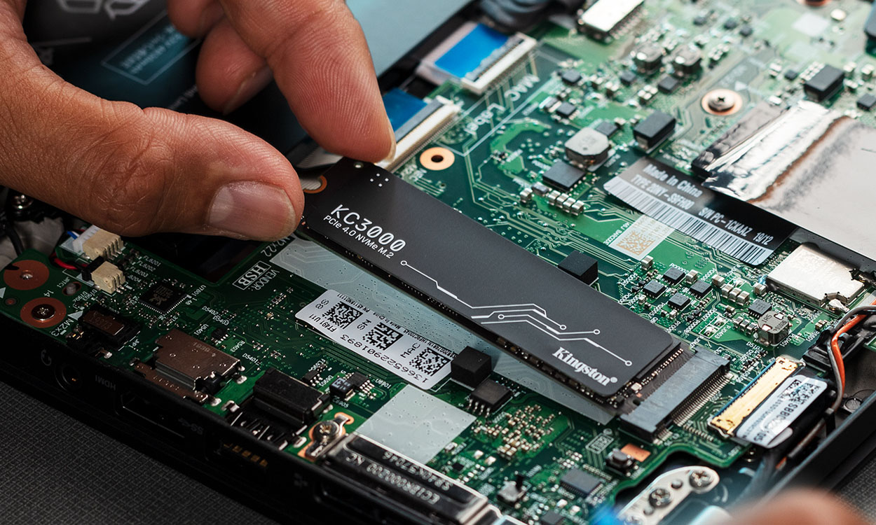 Laptop Lỗi SSD, RAM: Dấu Hiệu Nhận Biết, Nguyên Nhân và Cách Khắc Phục | NESEVN